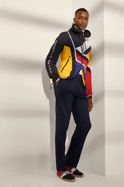 Look 12